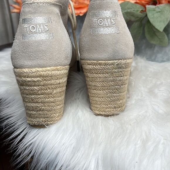 Tom’s Desert Espadrille Wedge Shoes - Picture 7 of 11